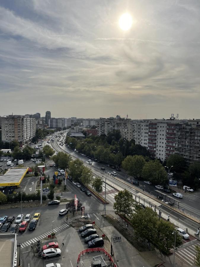 Home Away From Home - Dristor Букурещ Екстериор снимка